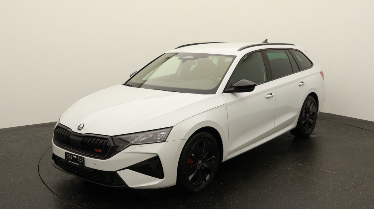 Skoda<br>Octavia Combi 2.0 TSI DSG RS