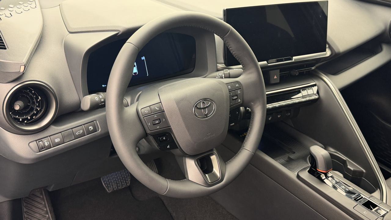 Toyota<br>C-HR 2.0 HSD CVT Sport