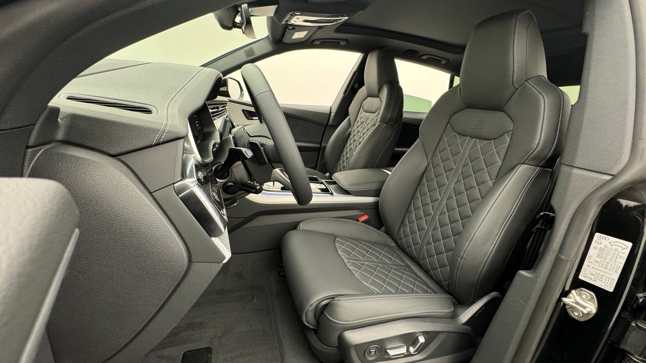 Audi<br>Q8 SUV TDI quattro 210 kW S line