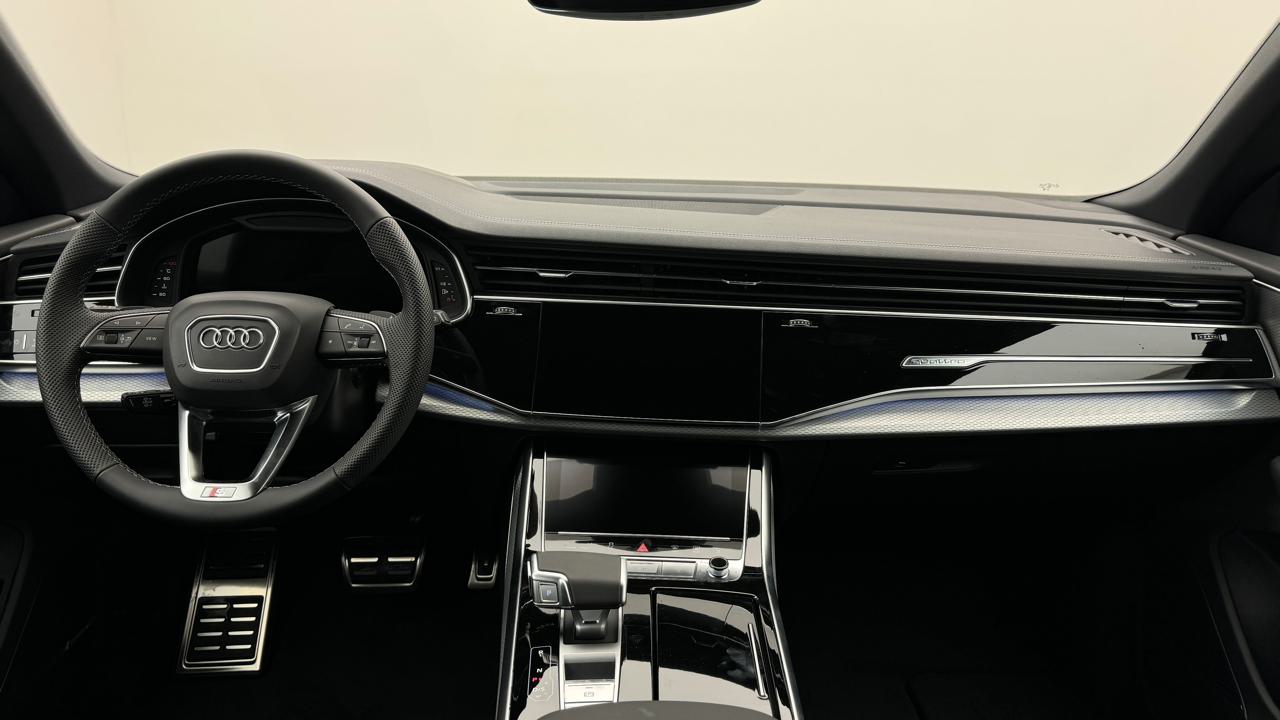 Audi<br>Q8 SUV TDI quattro 210 kW S line