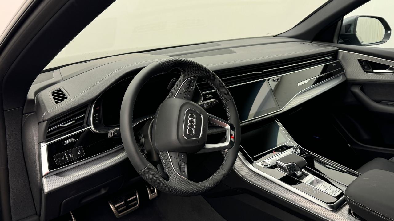 Audi<br>Q8 SUV TDI quattro 210 kW S line