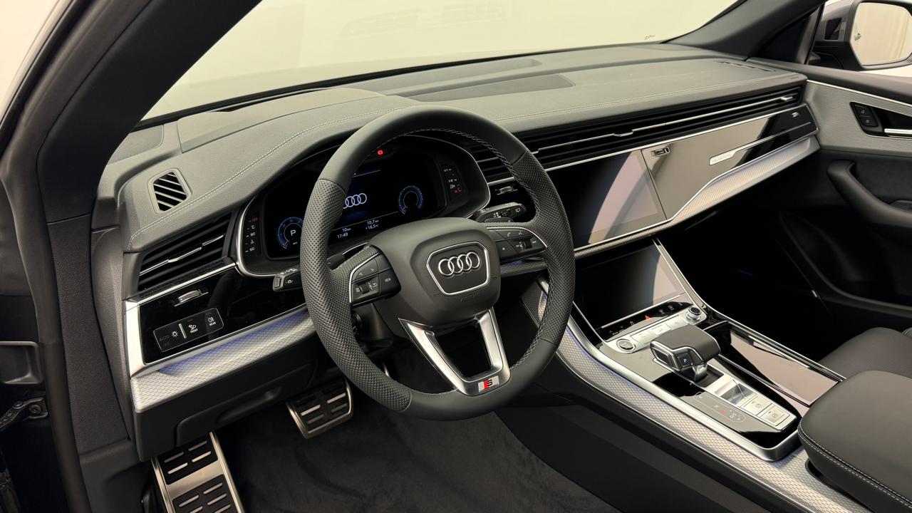 Audi<br>Q8 SUV TDI quattro 210 kW S line