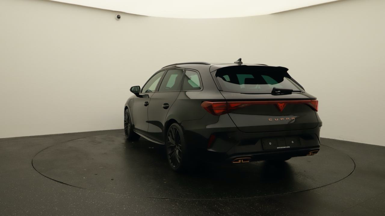 Cupra<br>LEON ST 1.5 e-HYBRID pHEV VZ Black Edition DSG