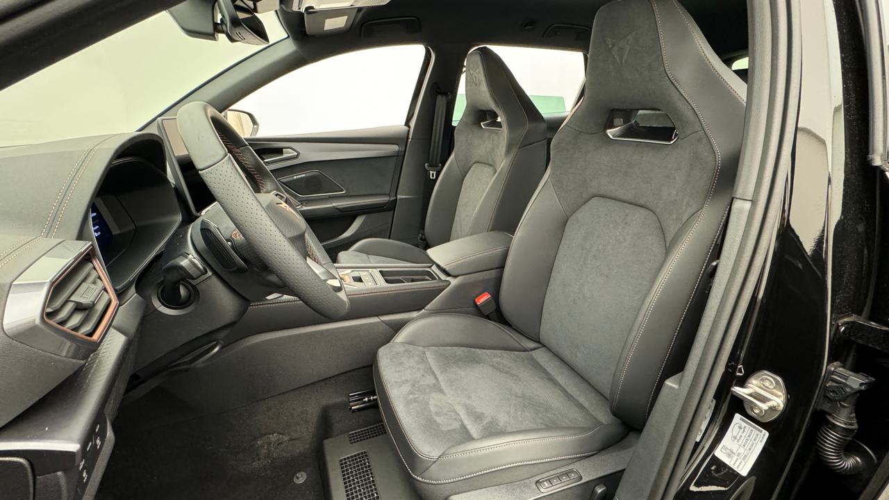 Cupra<br>LEON ST 1.5 e-HYBRID pHEV VZ Black Edition DSG