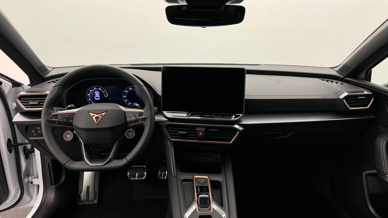 Cupra<br>LEON ST 1.5 e-HYBRID pHEV VZ Black Edition DSG