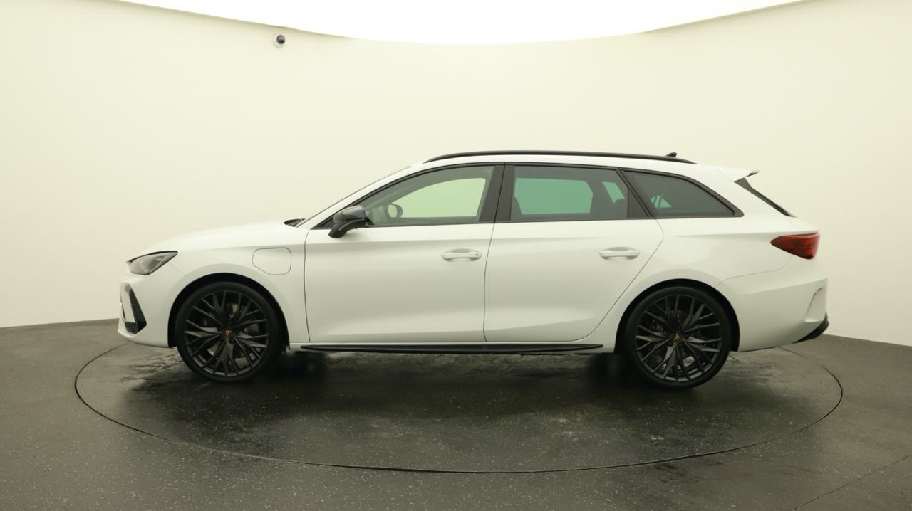 Cupra<br>LEON ST 1.5 e-HYBRID pHEV VZ Black Edition DSG