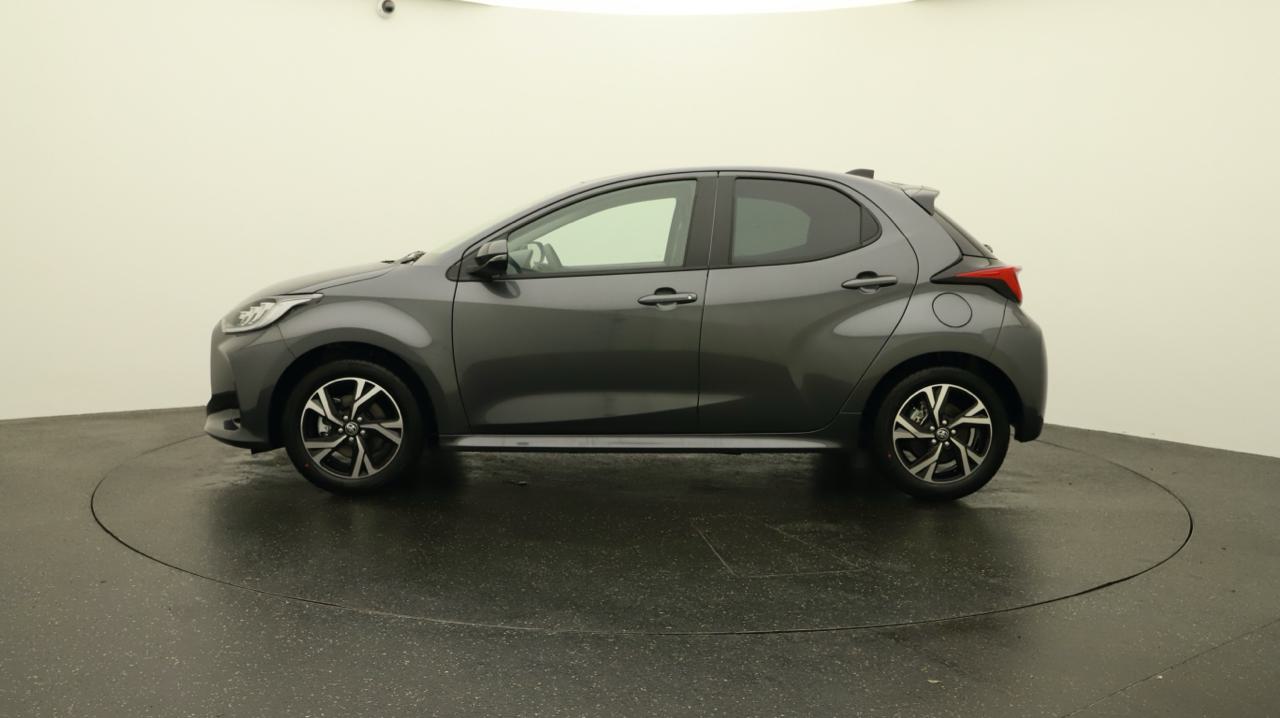 Toyota<br>Yaris 1.5 Sport e-CVT