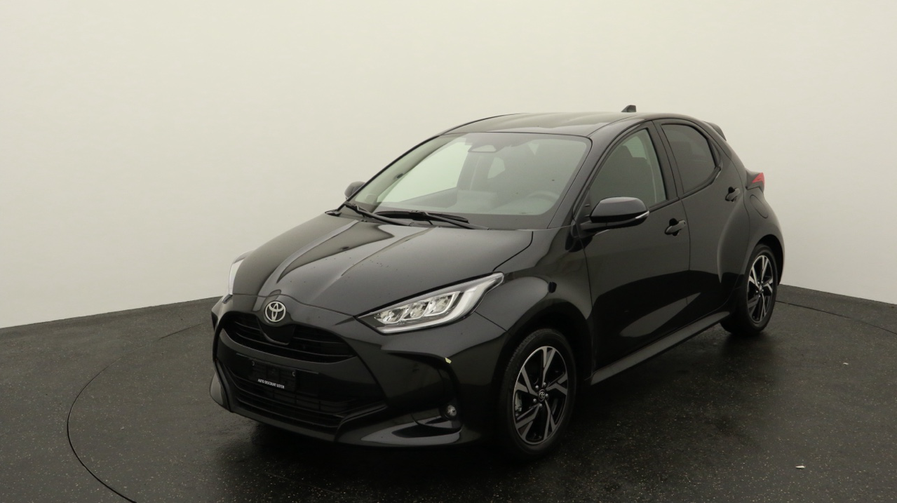 Toyota<br>Yaris 1.5 Sport e-CVT