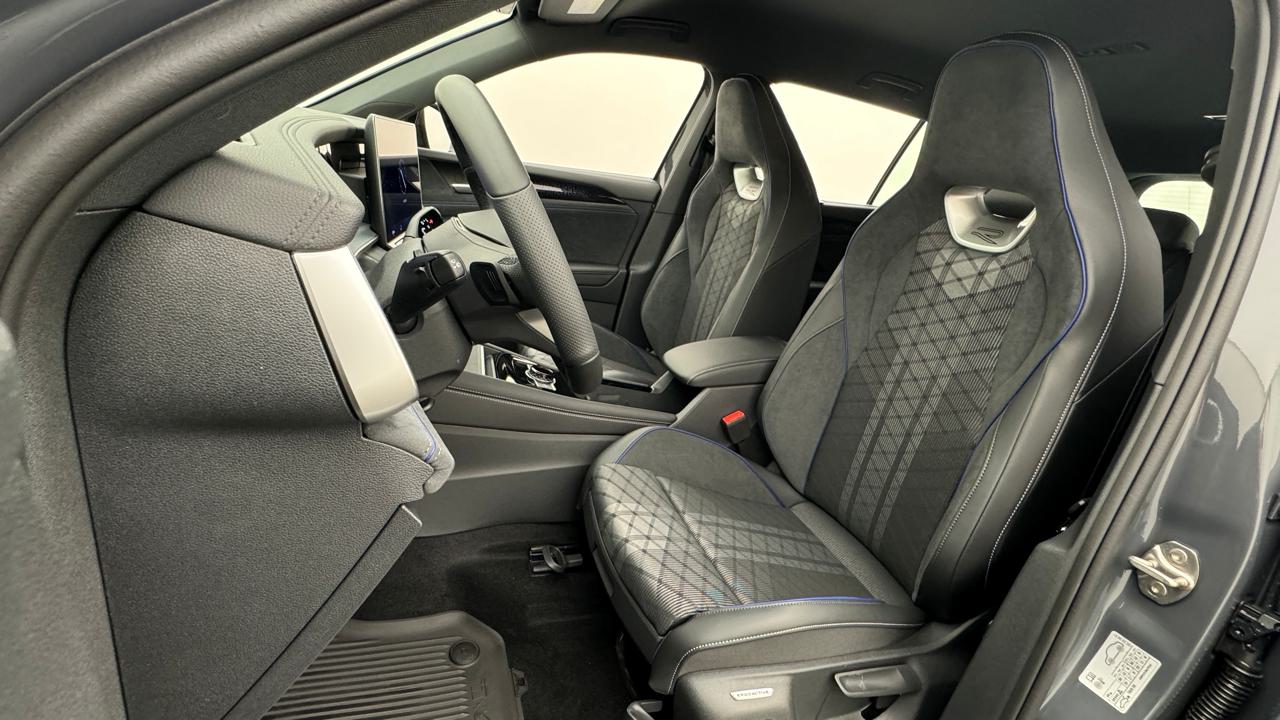 VW<br>Tayron 2.0 TDI SCR R-Line 4Motion DSG