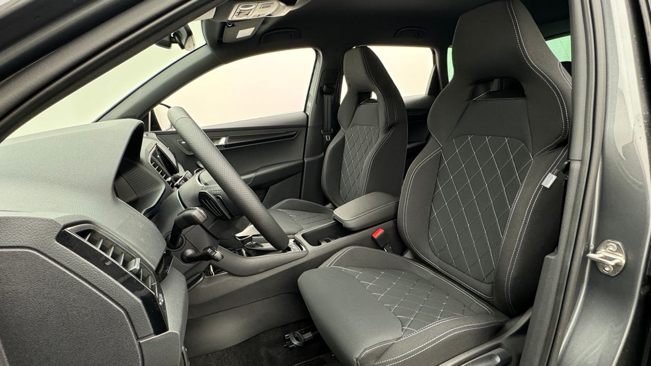 Skoda<br>Karoq 2.0 TDI CR SportLine 4x4 DSG