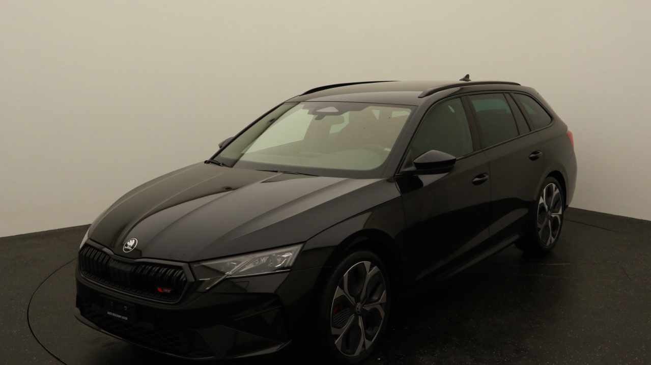 Skoda<br>Octavia Combi 2.0 TSI DSG RS