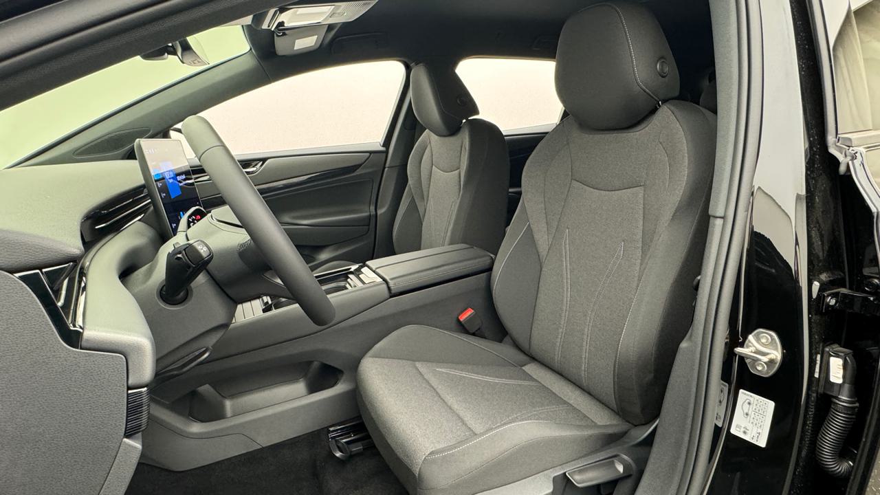 VW<br>ID.7 Tourer Pro 77 kWh Pro