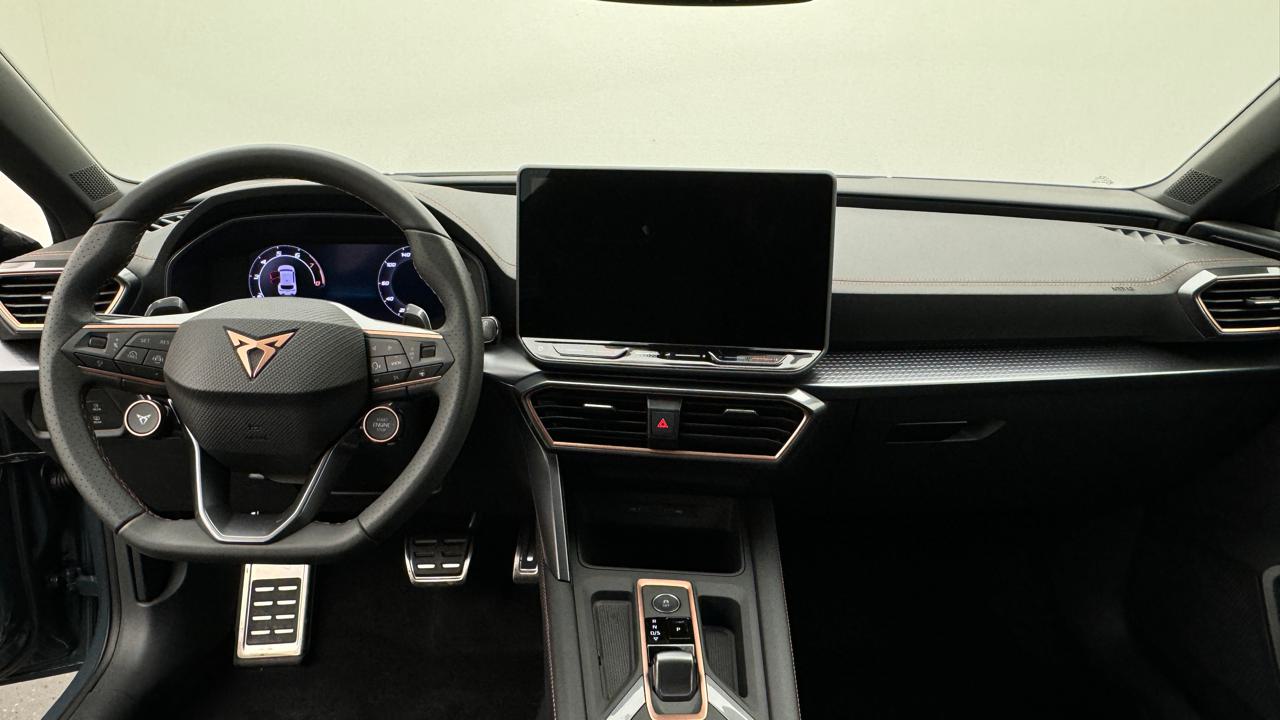 Cupra<br>LEON 1.5 e-HYBRID pHEV DSG