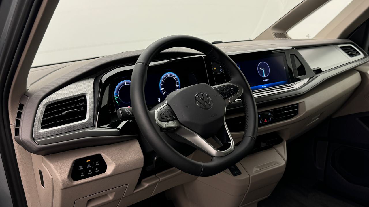 VW<br>Multivan 1.5 eHybrid Life Lang 4Motion DSG