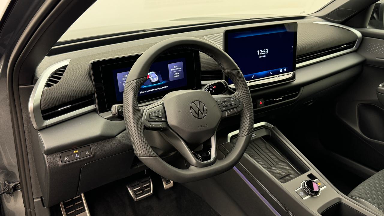 VW<br>T-Roc 1.5 eTSI mHEV R-Line DSG