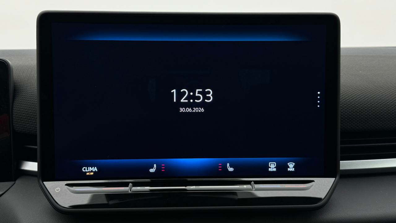 VW<br>T-Roc 1.5 eTSI mHEV R-Line DSG