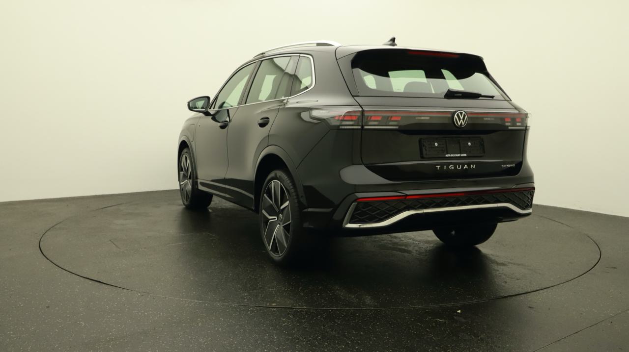 VW<br>Tiguan 1.5 TSI evo2 eHybrid R-Line DSG