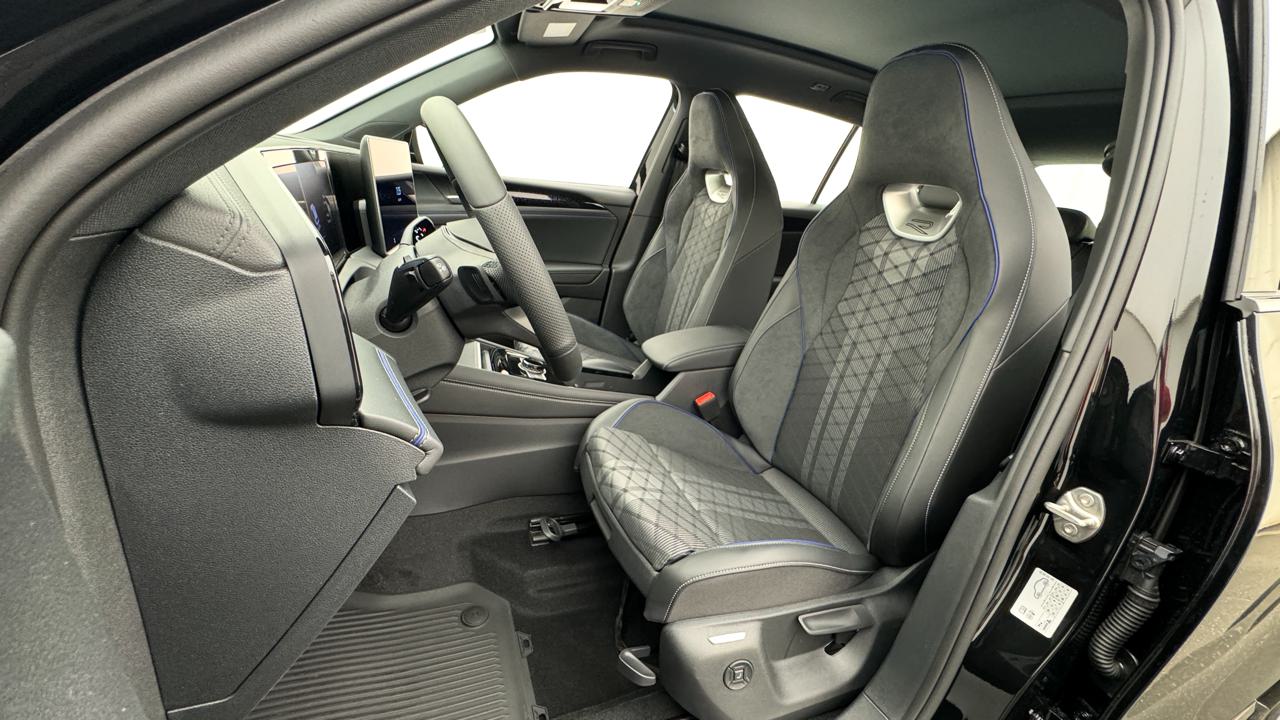 VW<br>Tiguan 1.5 TSI evo2 eHybrid R-Line DSG