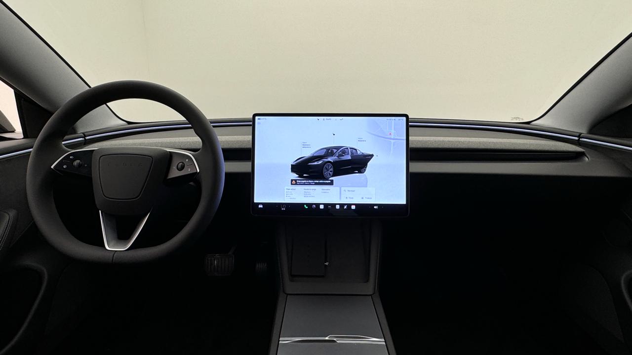 Tesla<br>Model 3 Long Range Dual Motor AWD
