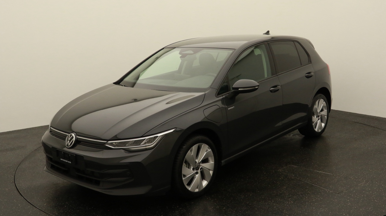 VW<br>Golf VIII 1.5 TSI PHEV Limited