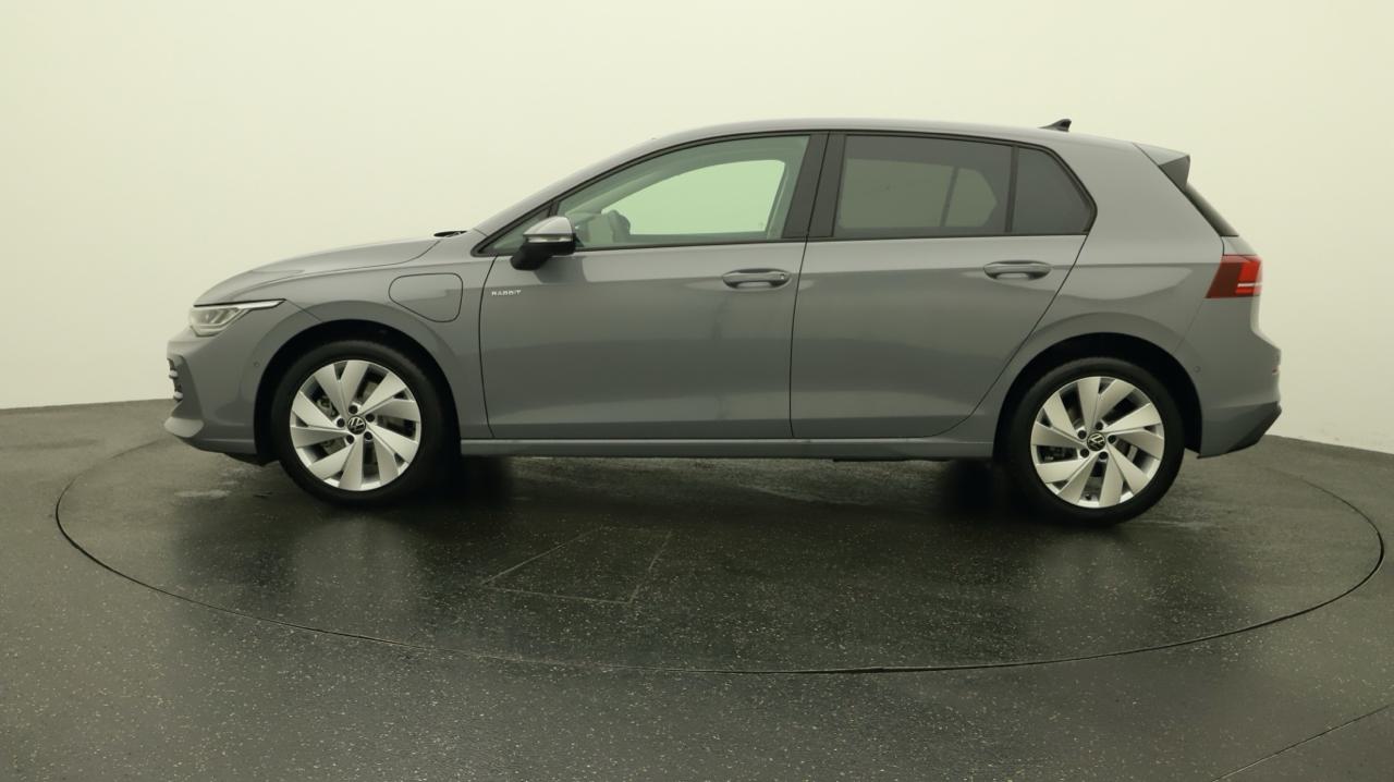 VW<br>Golf VIII 1.5 TSI PHEV Limited