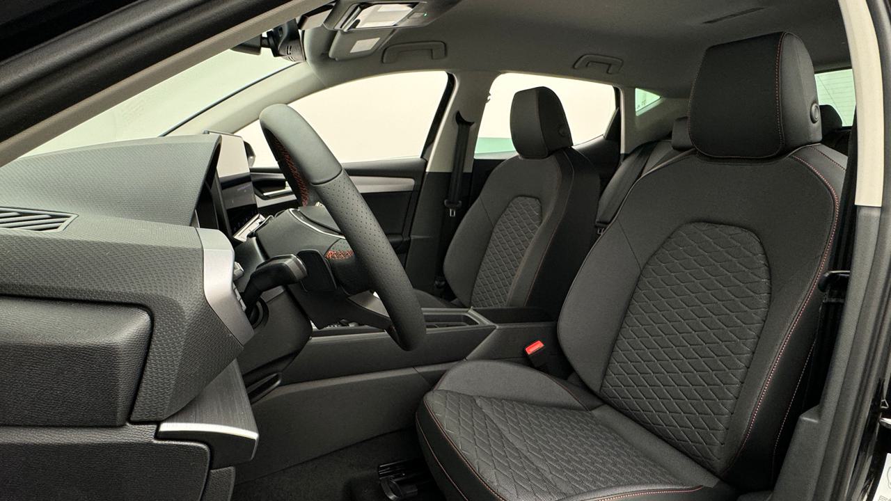 Seat<br>Leon 1.5 eHybrid pHEV DSG FR