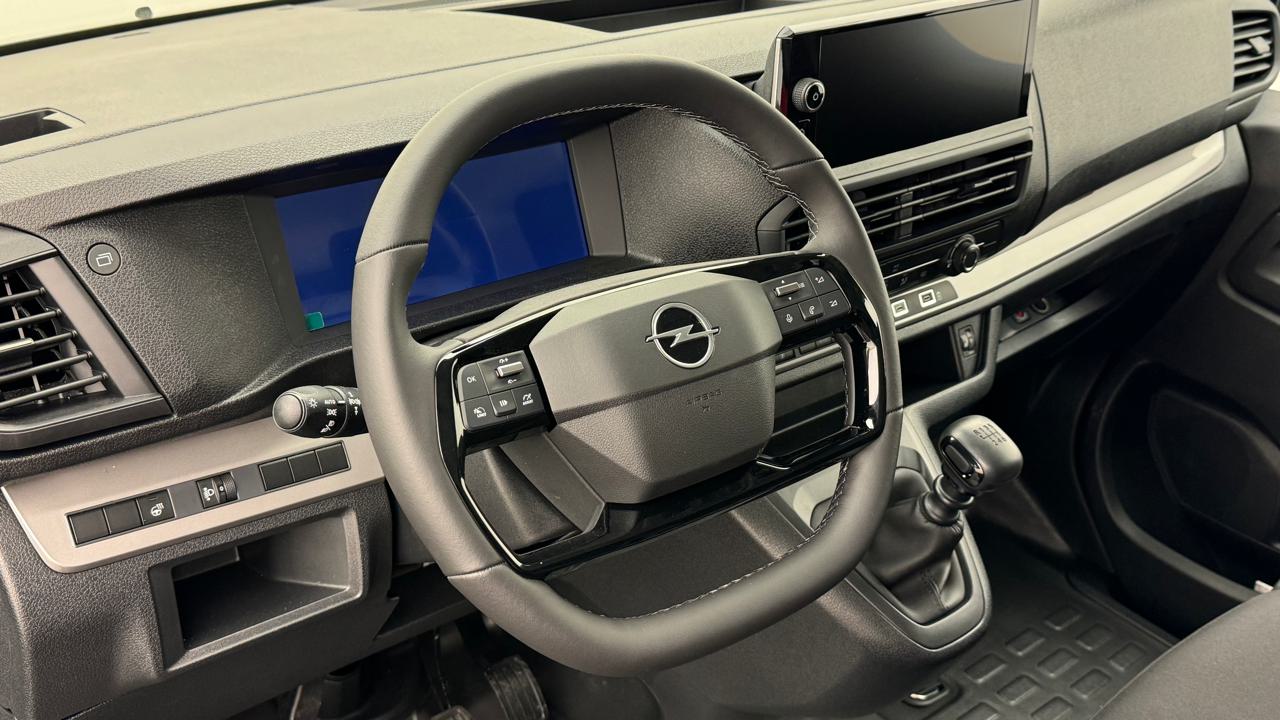 Opel<br>Vivaro Cargo 2.2 D s/s XL
