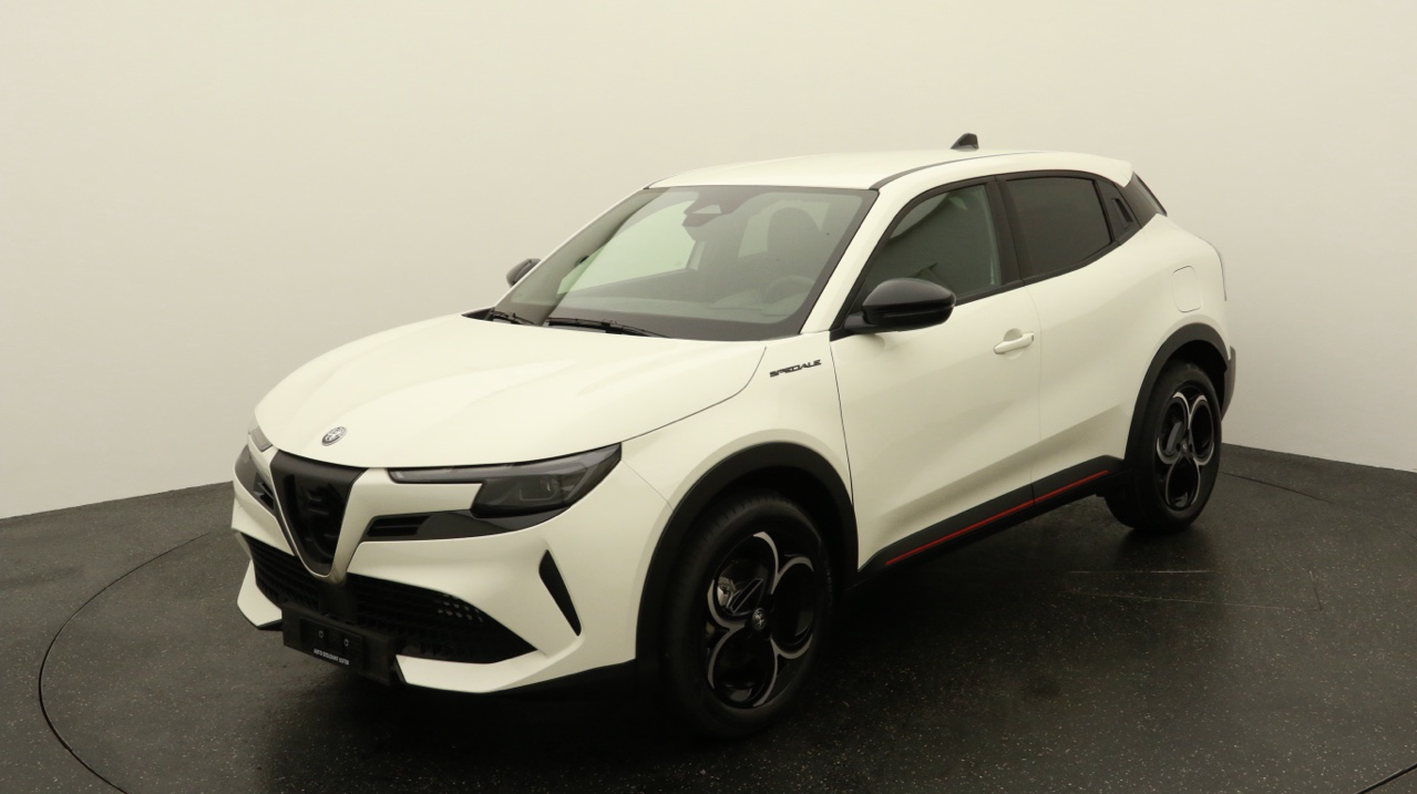 Alfa Romeo<br>Junior 1.2 48V Hybrid Speciale