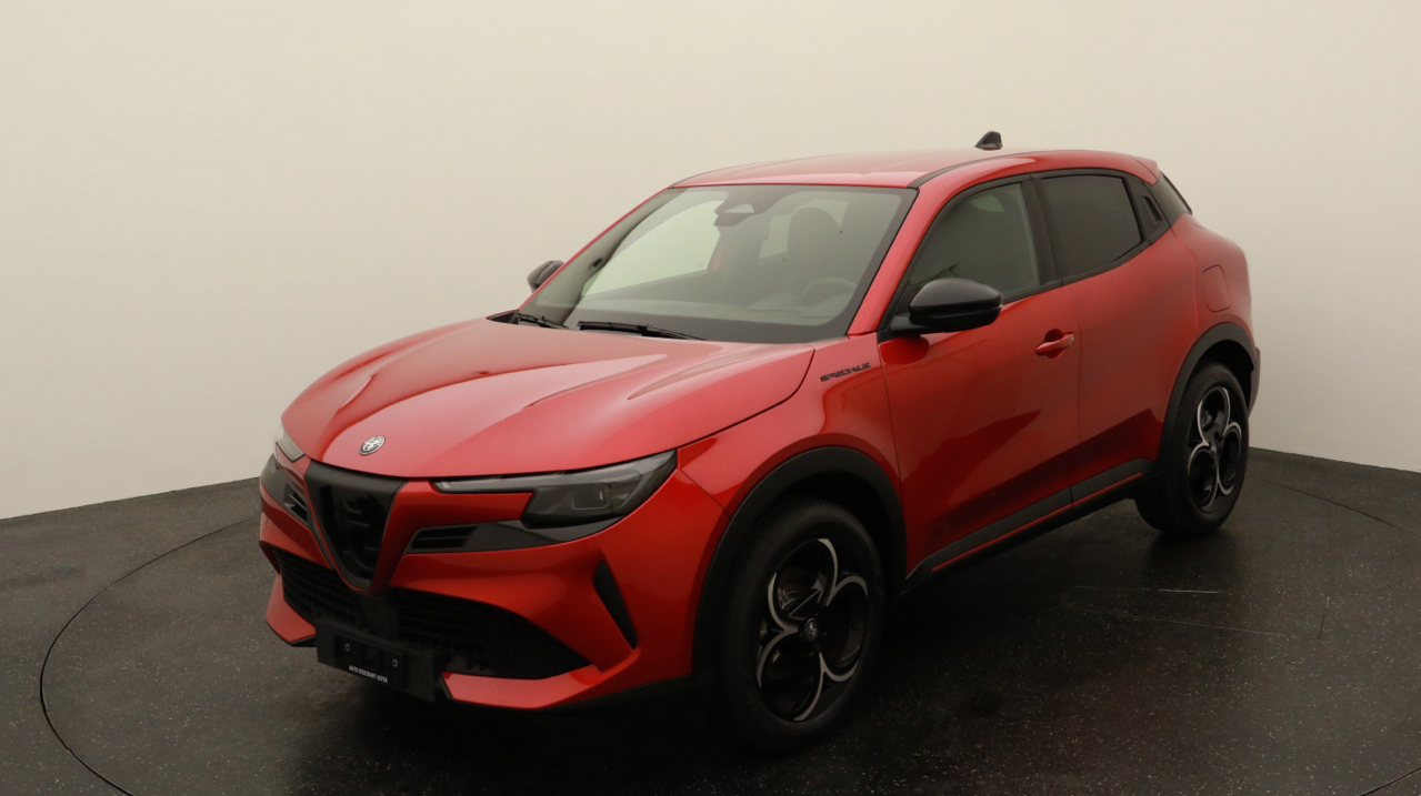 Alfa Romeo<br>Junior 1.2 48V Hybrid Speciale