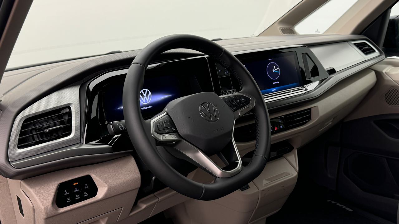 VW<br>Multivan 1.5 eHybrid Life 4Motion DSG