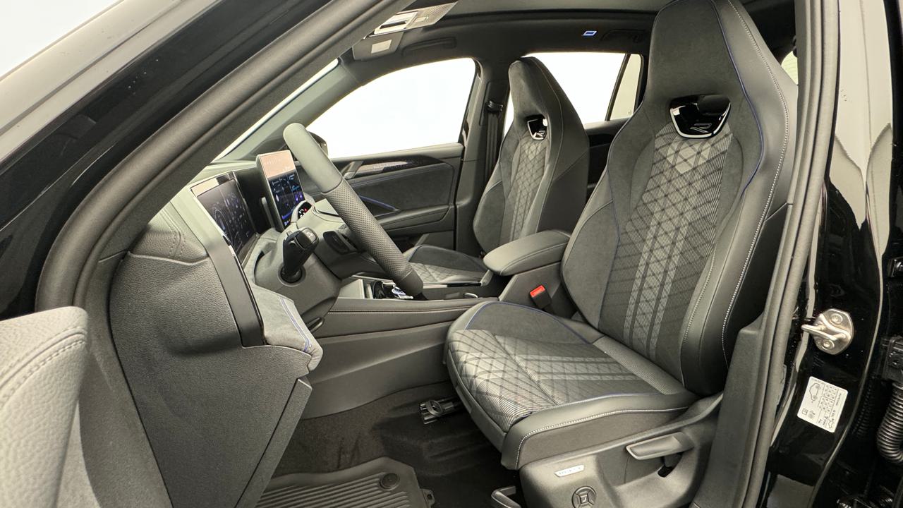 VW<br>Tiguan 2.0 TDI SCR R-Line 4Motion DSG