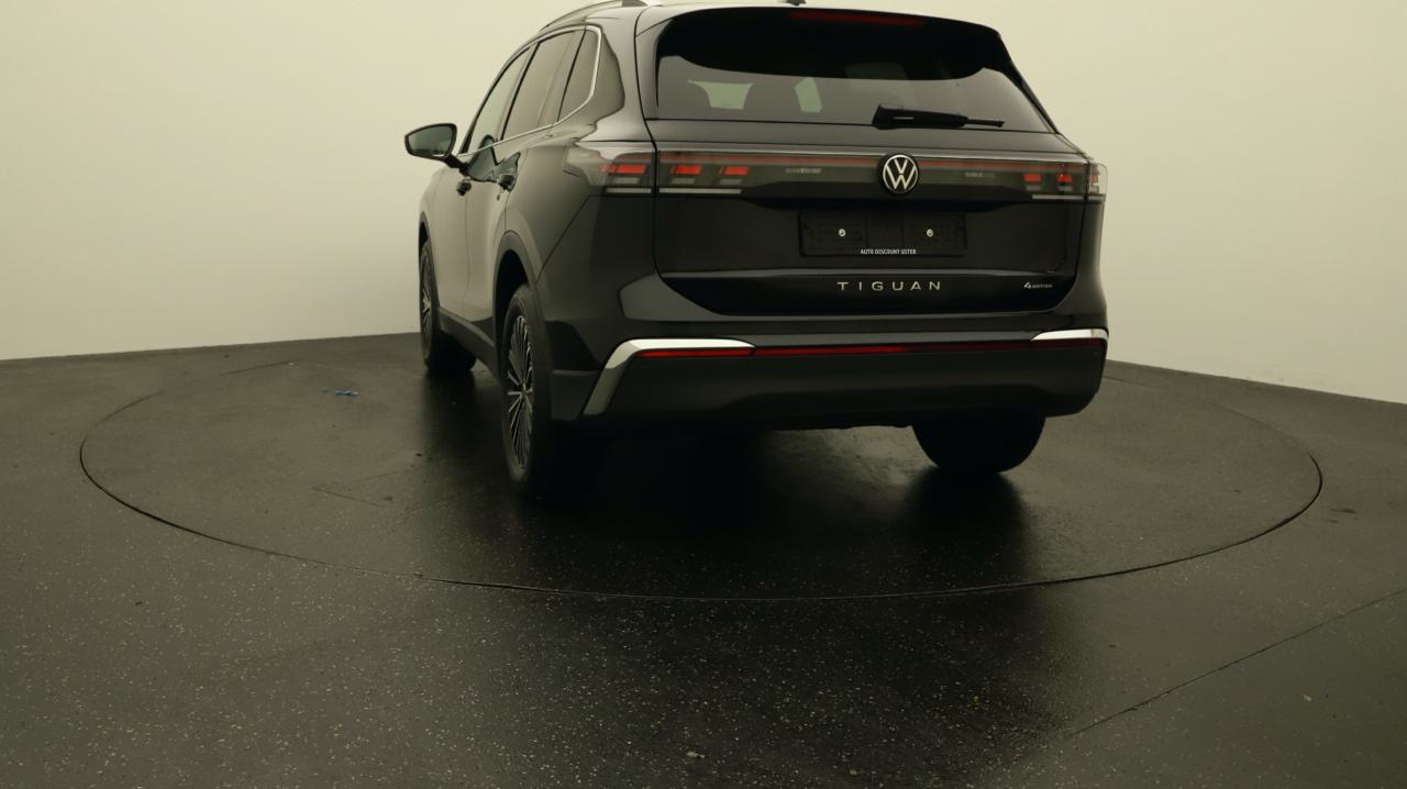 VW<br>Tiguan 2.0 TDI SCR Elegance 4Motion DSG