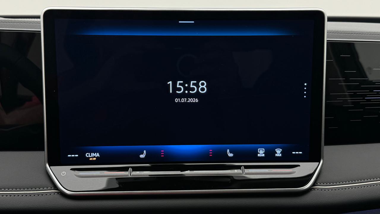 VW<br>Tiguan 2.0 TDI SCR Elegance 4Motion DSG