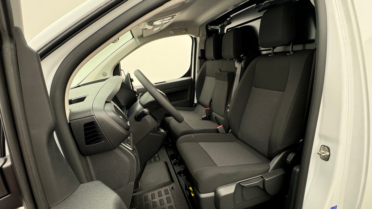 Opel<br>Vivaro Cargo 1.5 D s/s M