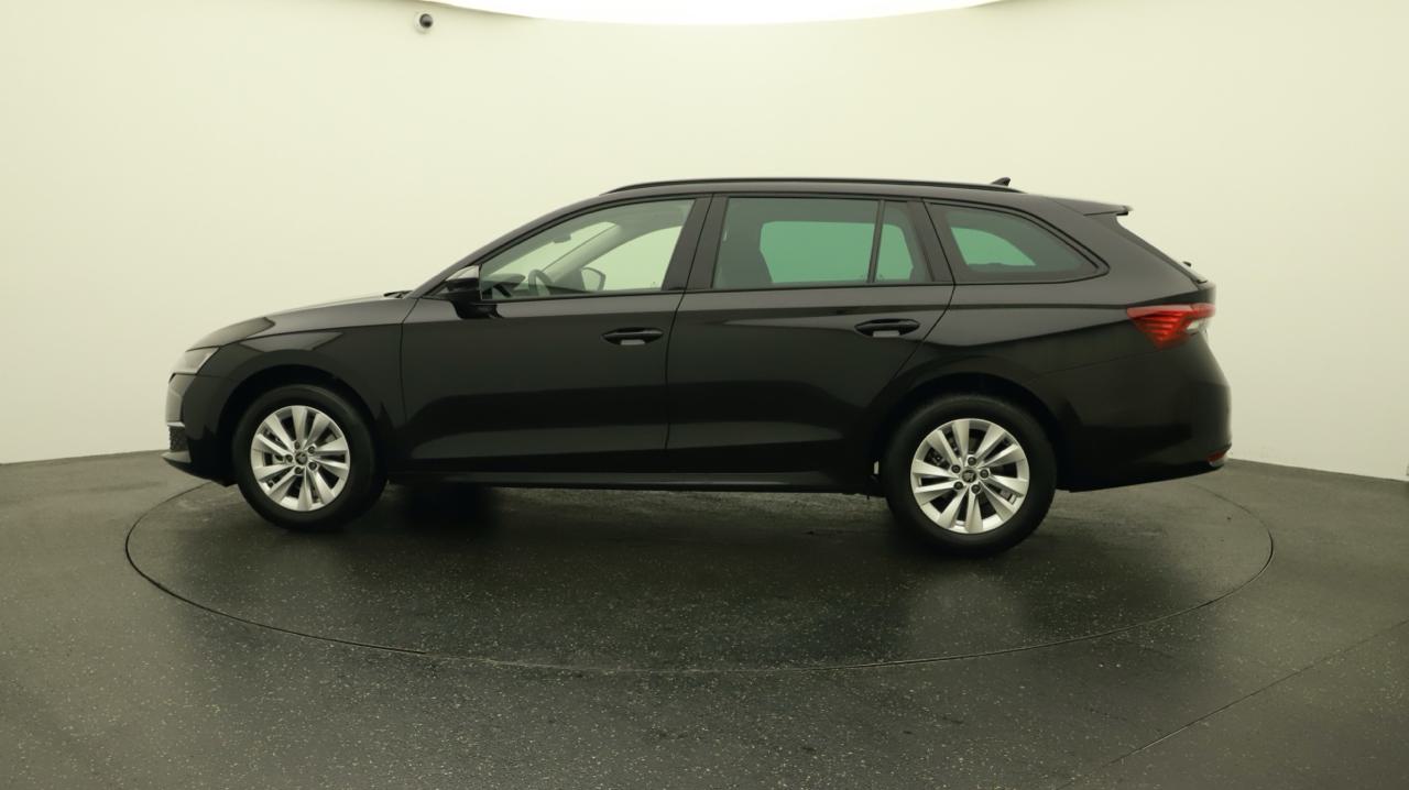 Skoda<br>Octavia Combi 1.5 TSI mHEV DSG Selection