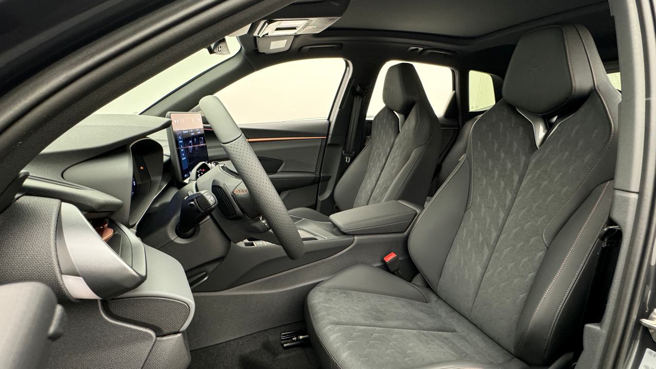 Cupra<br>Terramar 1.5 eHybrid DSG VZ