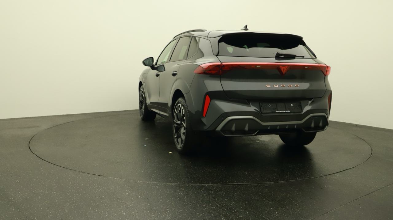 Cupra<br>Terramar 1.5 eHybrid DSG VZ
