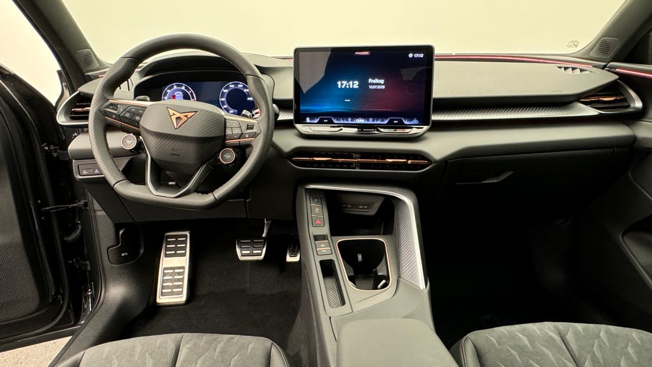 Cupra<br>Terramar 1.5 eHybrid DSG VZ