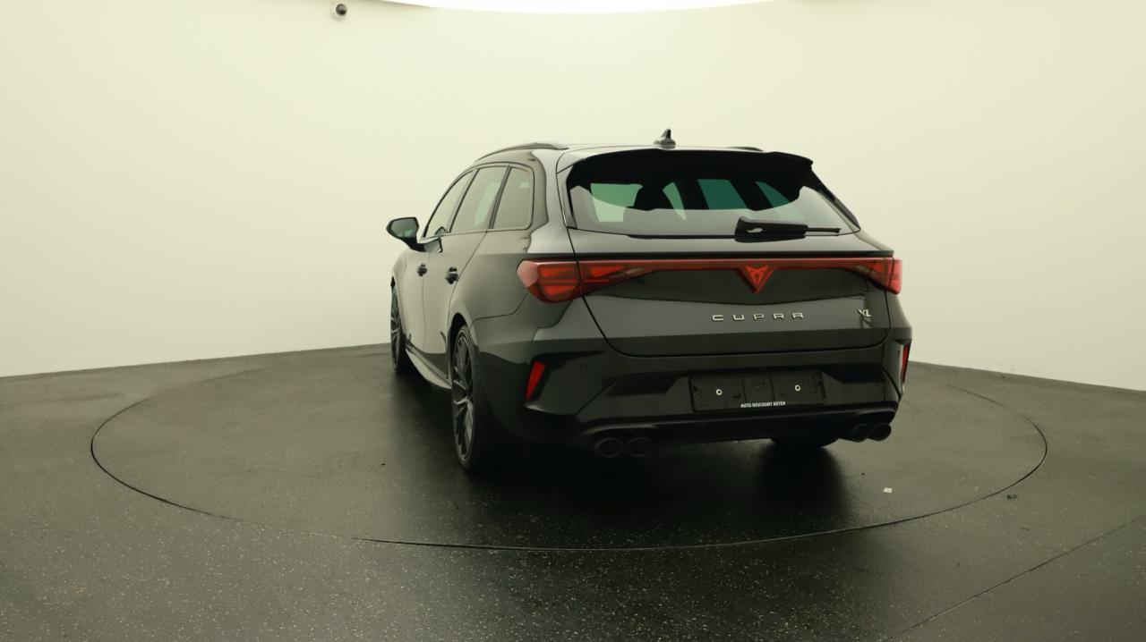 Cupra<br>LEON ST 2.0 TSI VZ Black Edition DSG