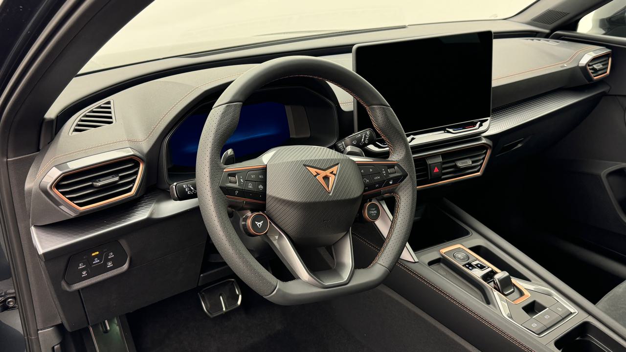 Cupra<br>LEON ST 1.5 e-HYBRID pHEV VZ Black Edition DSG