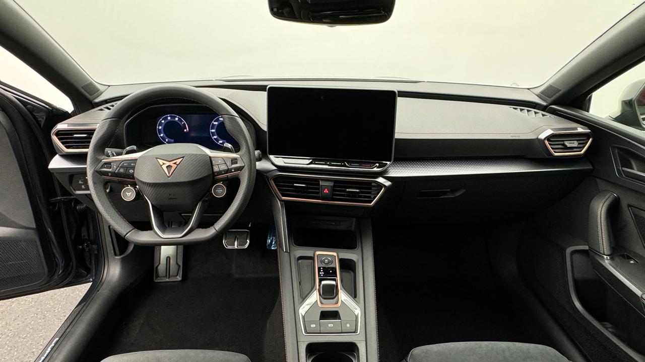 Cupra<br>LEON ST 1.5 e-HYBRID pHEV VZ Black Edition DSG