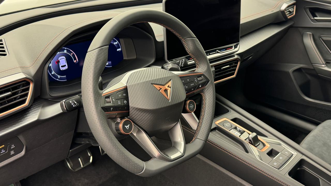 Cupra<br>LEON 1.5 e-HYBRID pHEV VZ Black Edition
