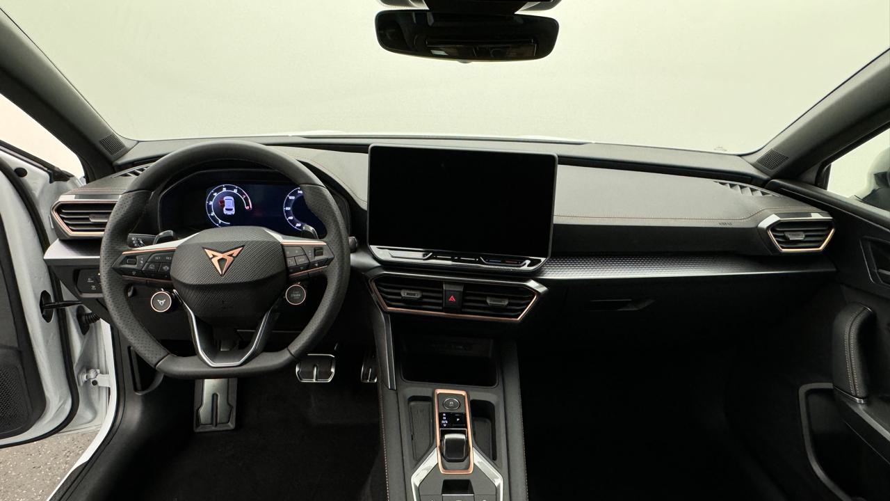 Cupra<br>LEON 1.5 e-HYBRID pHEV VZ Black Edition