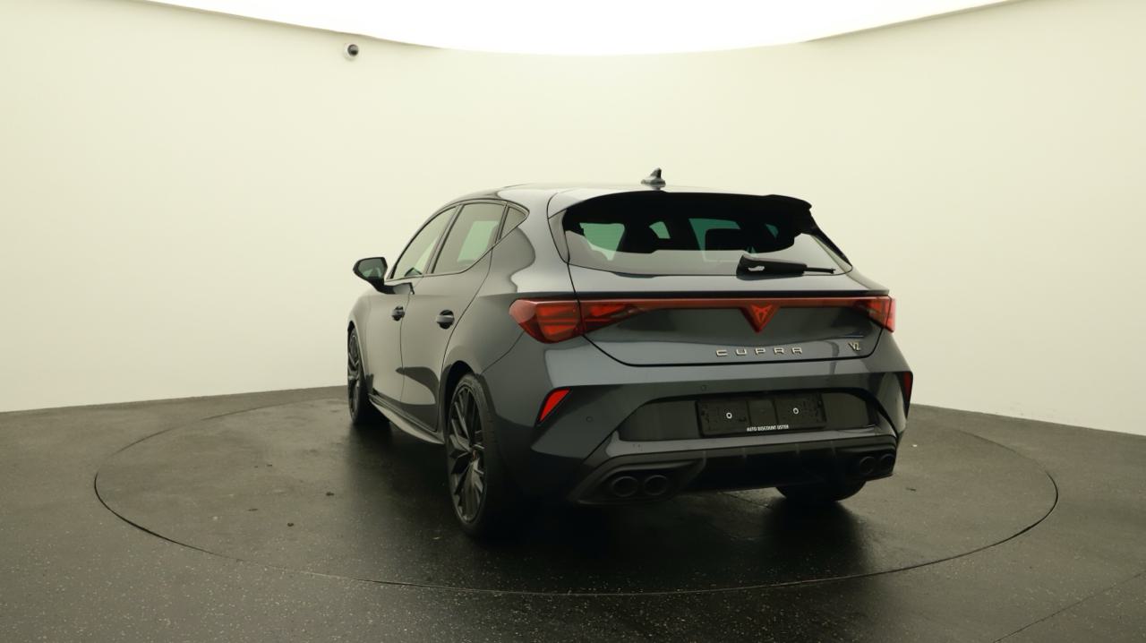 Cupra<br>LEON 2.0 TSI VZ Black Edition DSG