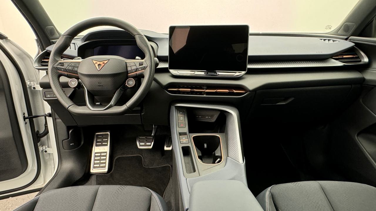 Cupra<br>Terramar 1.5 eHybrid DSG VZ