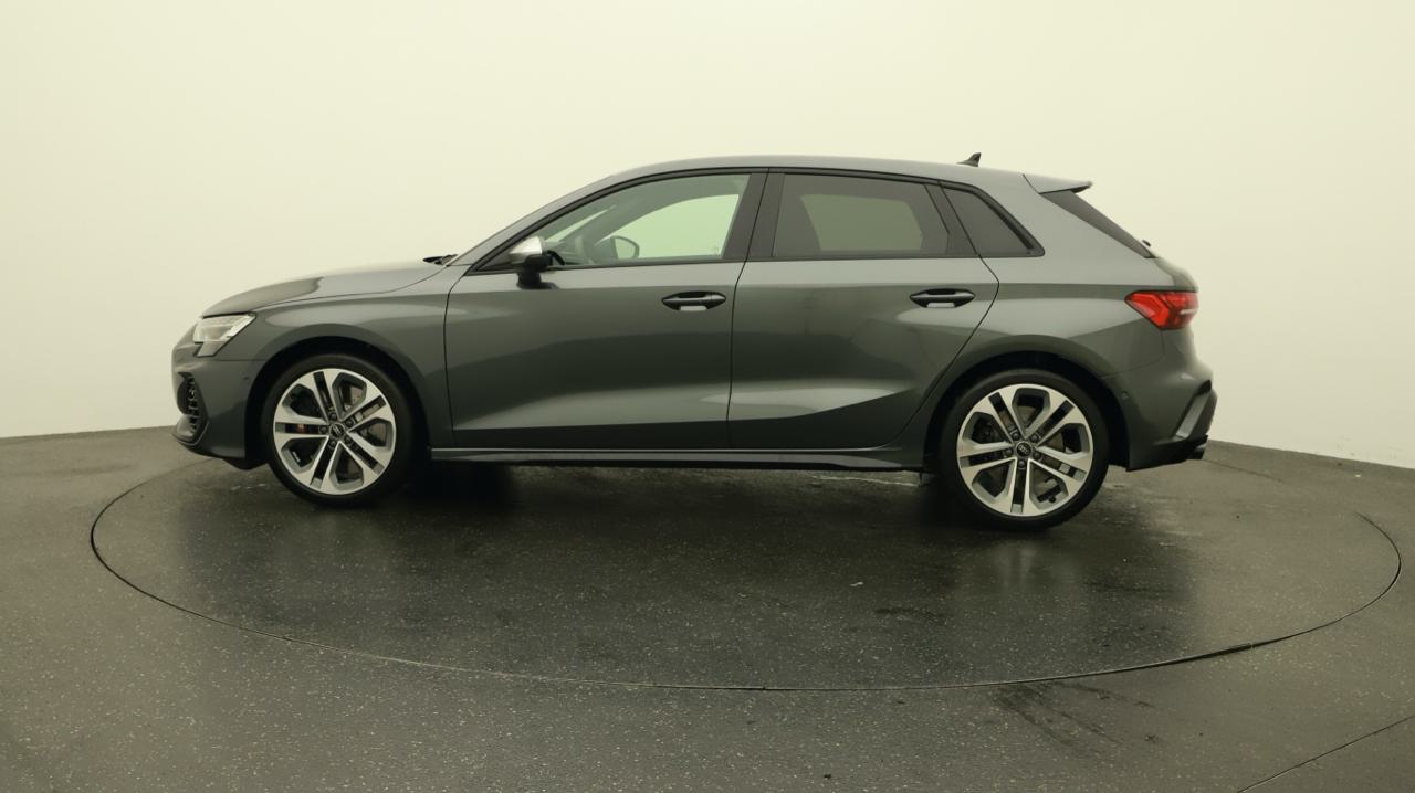 Audi<br>S3 Sportback TFSI quattro S-tronic