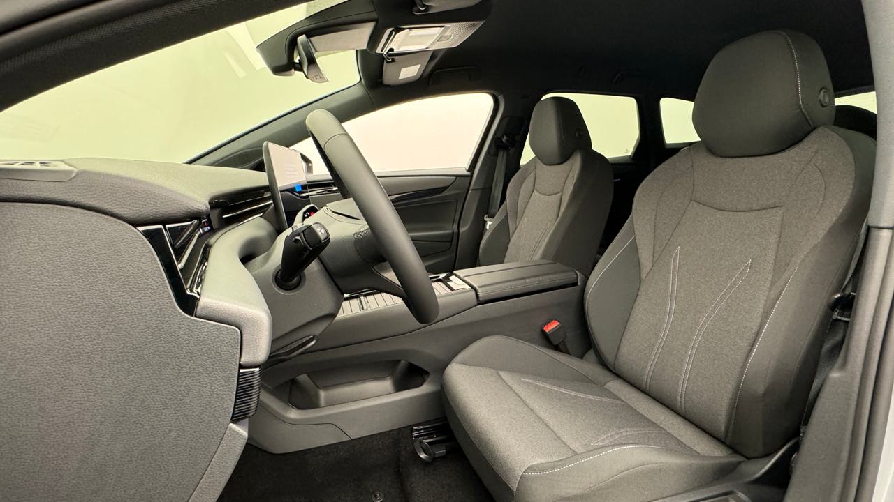 VW<br>ID.7 Tourer Pro 77 kWh Limited