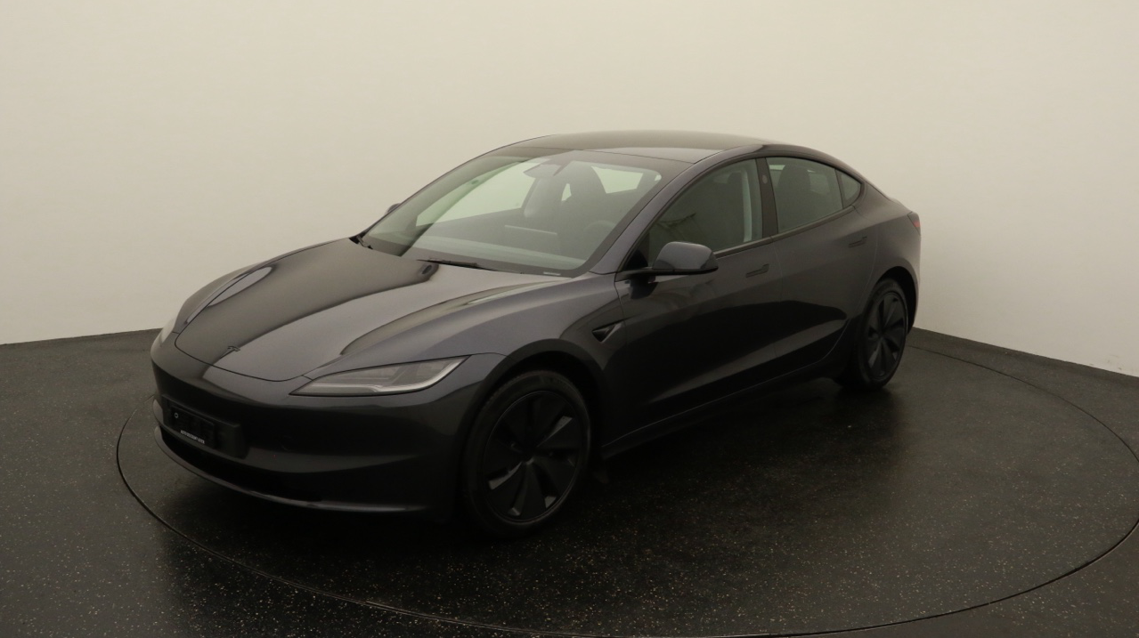 Tesla Model 3 Long Range Dual Motor AWD