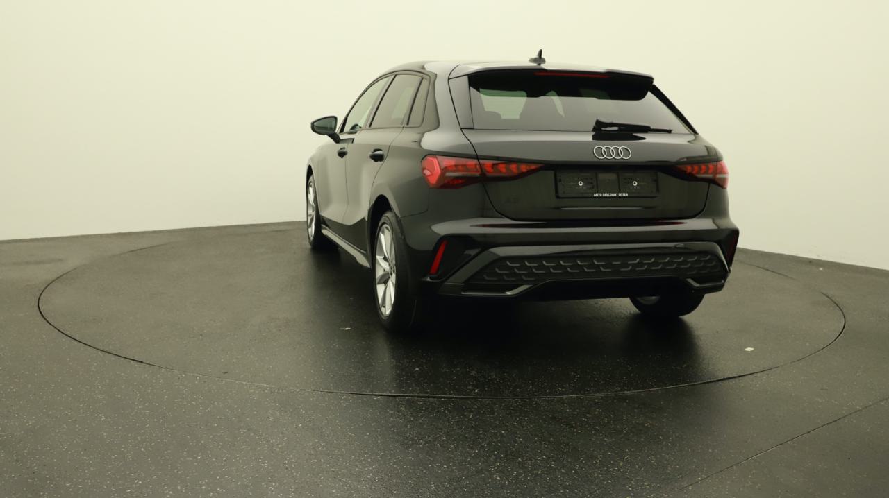 Audi<br>A3 Sportback 35 TFSI S line S-tronic