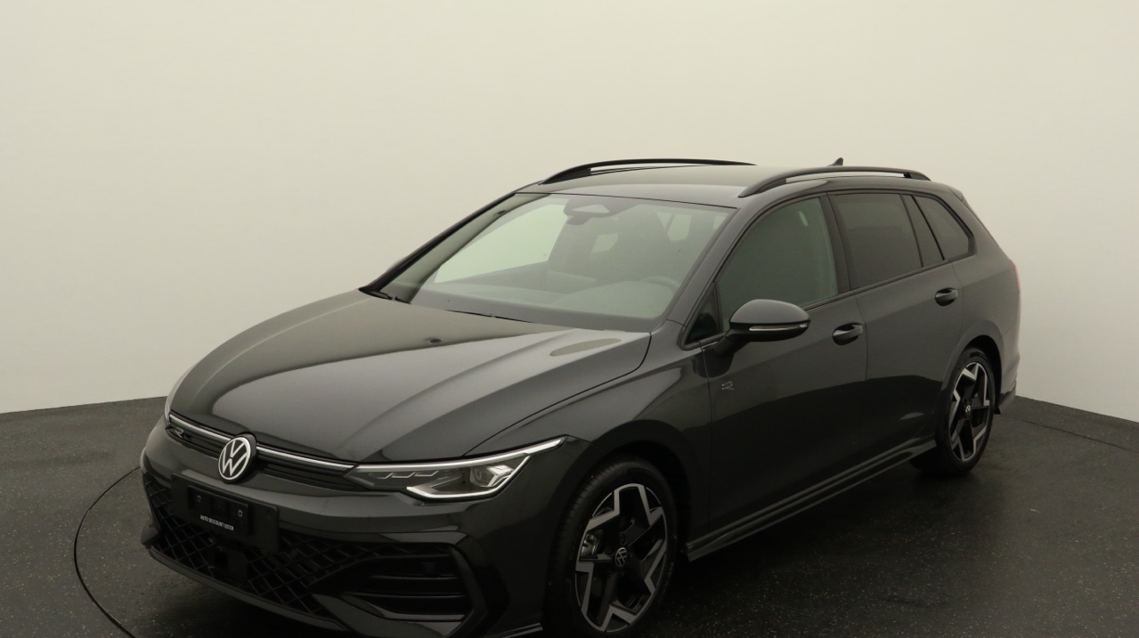 VW<br>Golf VIII Variant 1.5 eTSI mHEV R-Line